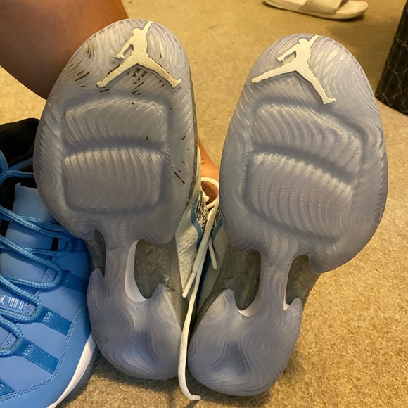 Jordans The gift of Pantone pack - Picture 3 of 4